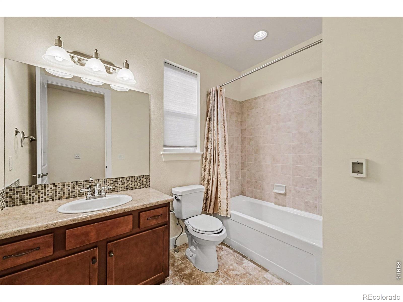 MLS Image #16 for 4751  pleasant oak drive,fort collins, Colorado