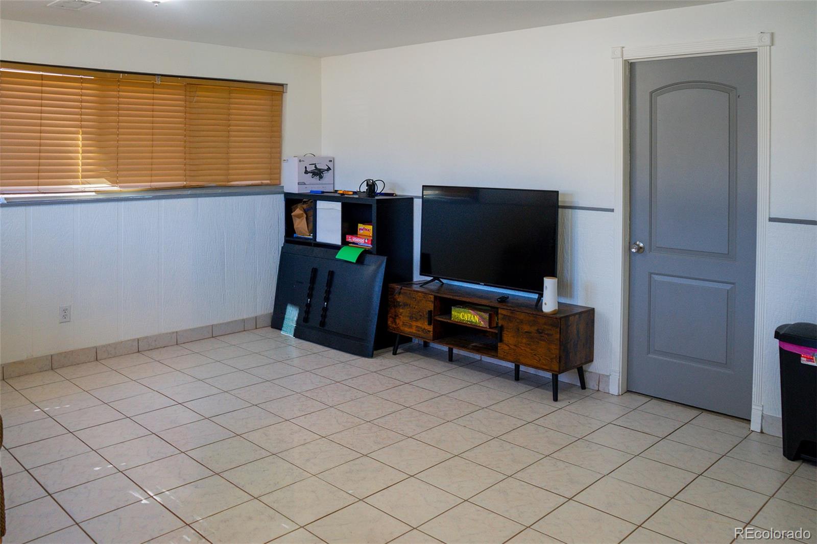MLS Image #15 for 7139 w 74th avenue,arvada, Colorado