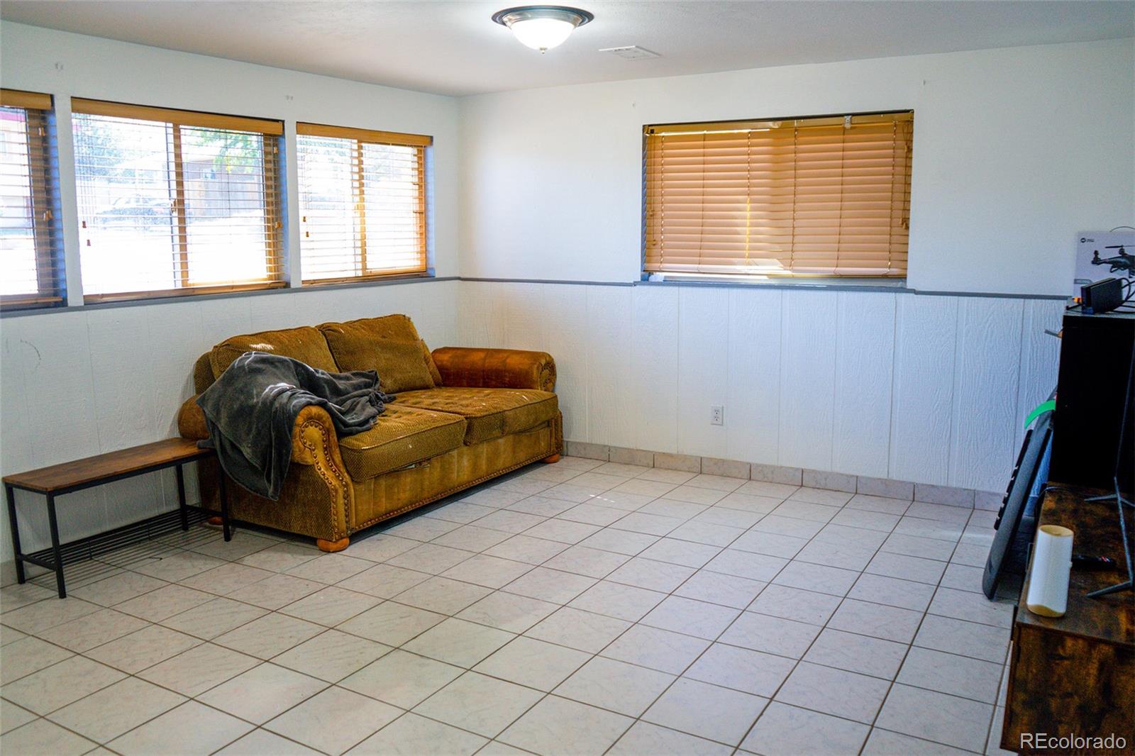 MLS Image #17 for 7139 w 74th avenue,arvada, Colorado