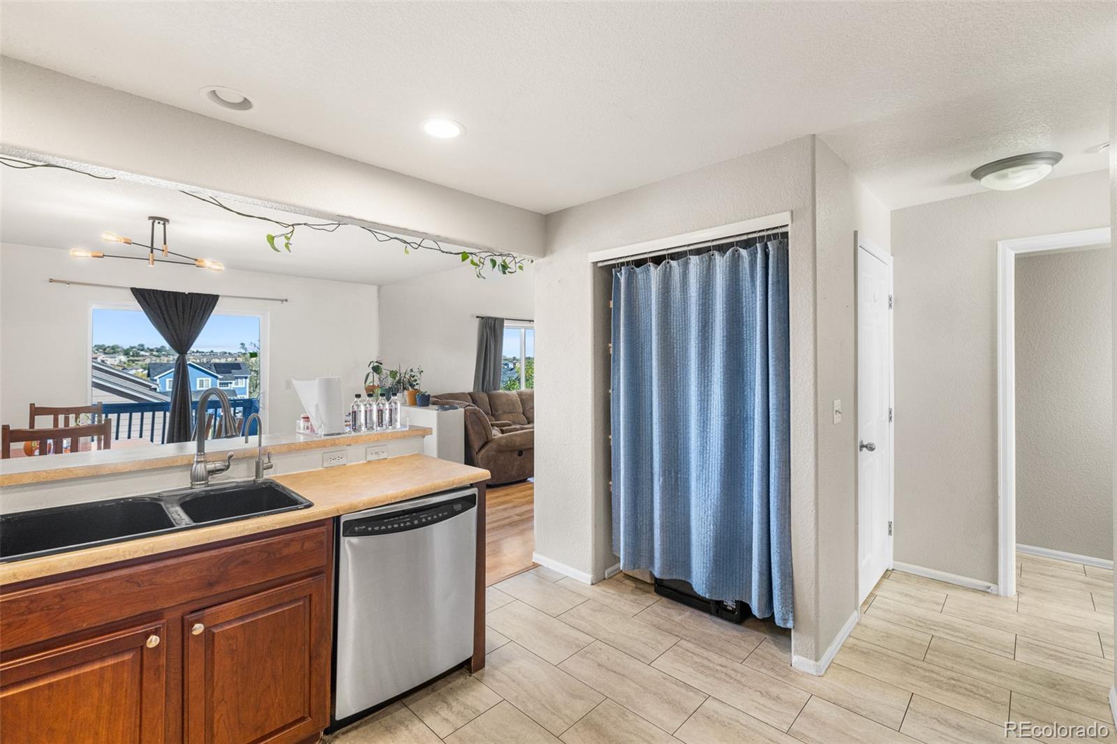 MLS Image #10 for 7478  bentwater drive,fountain, Colorado