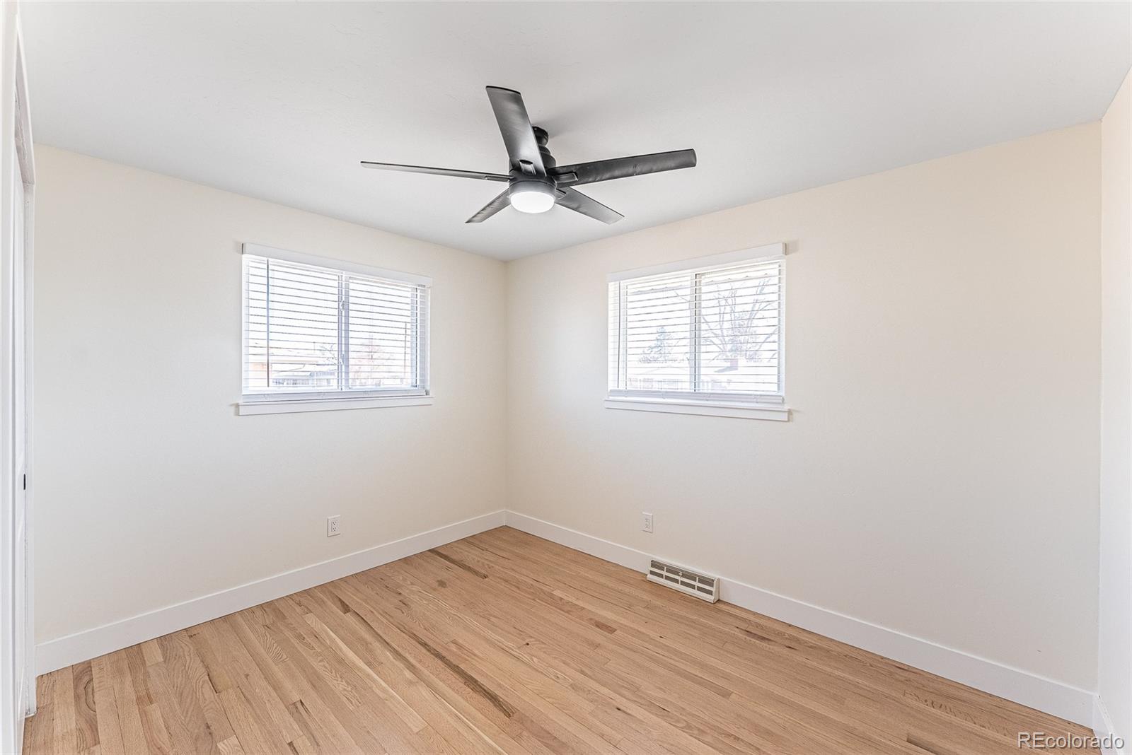 MLS Image #16 for 8271  bluebell way,denver, Colorado
