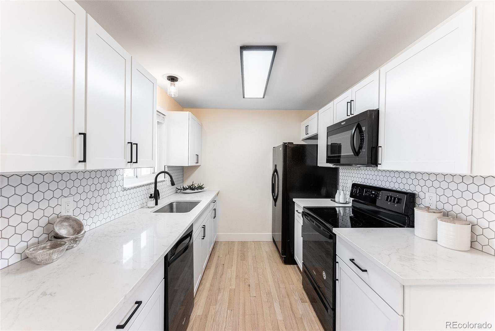 MLS Image #9 for 8271  bluebell way,denver, Colorado
