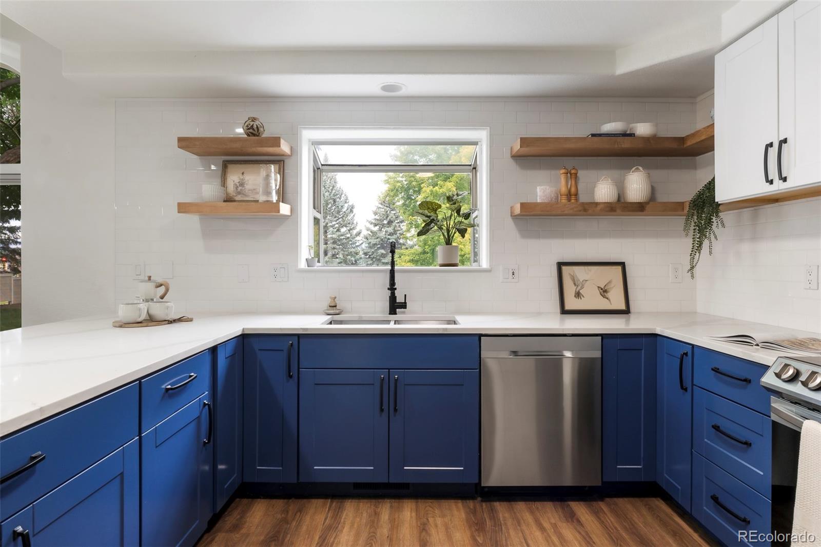 MLS Image #8 for 959  hover ridge circle,longmont, Colorado