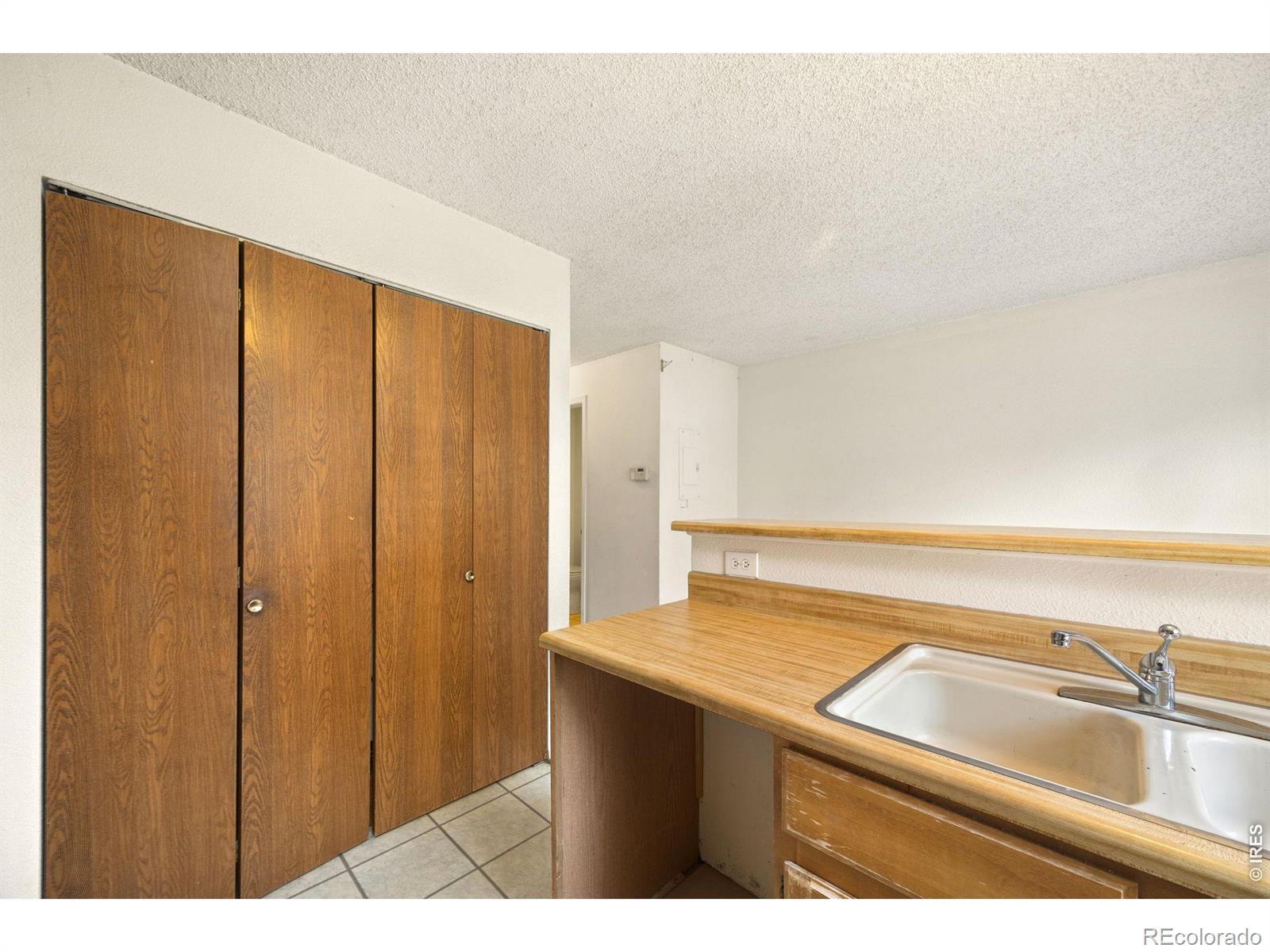 MLS Image #11 for 18233 e arizona avenue,aurora, Colorado