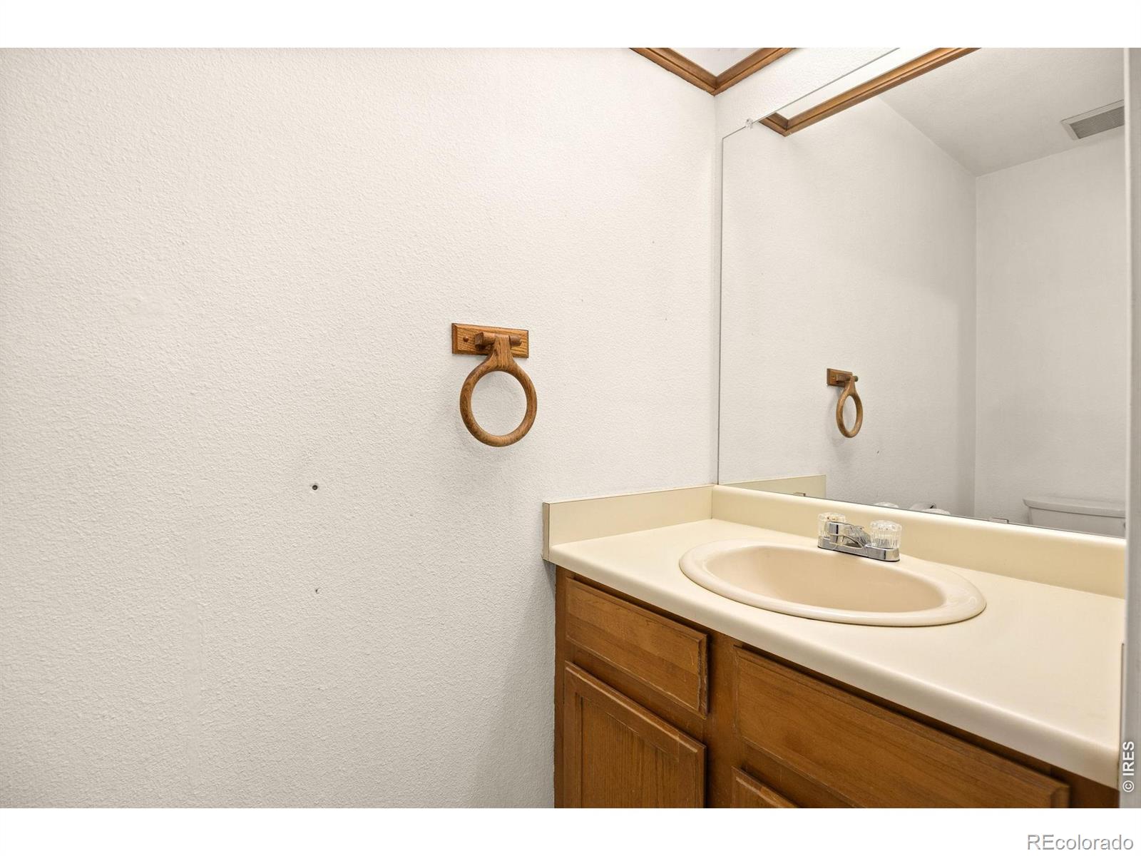 MLS Image #17 for 18233 e arizona avenue,aurora, Colorado