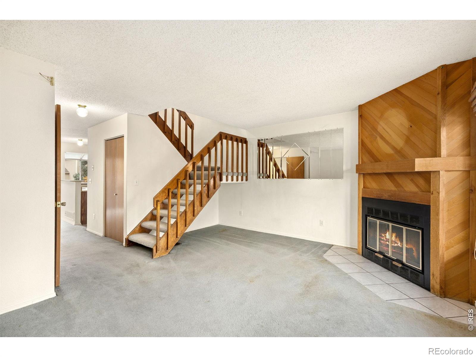 MLS Image #2 for 18233 e arizona avenue,aurora, Colorado
