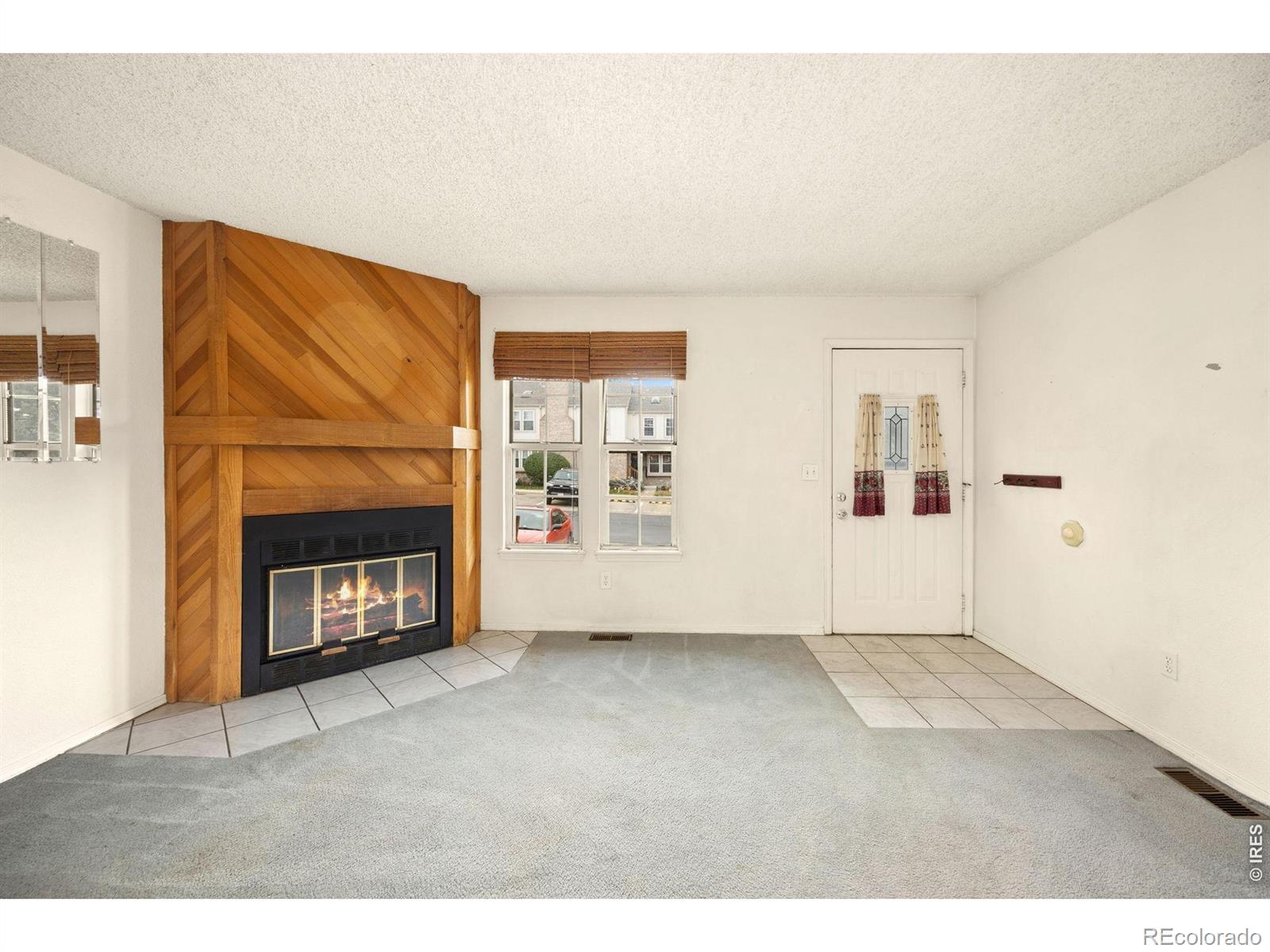 MLS Image #4 for 18233 e arizona avenue,aurora, Colorado