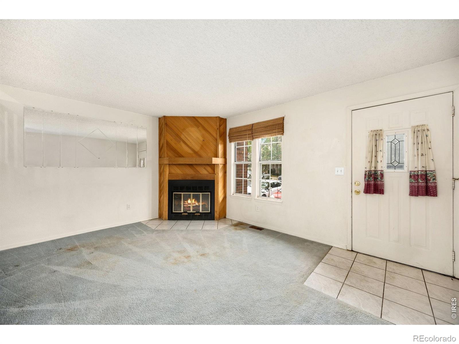 MLS Image #5 for 18233 e arizona avenue,aurora, Colorado