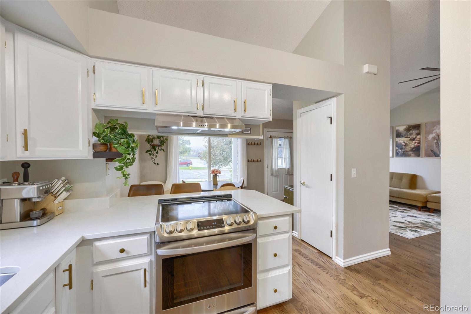 MLS Image #14 for 7075  independence street,arvada, Colorado