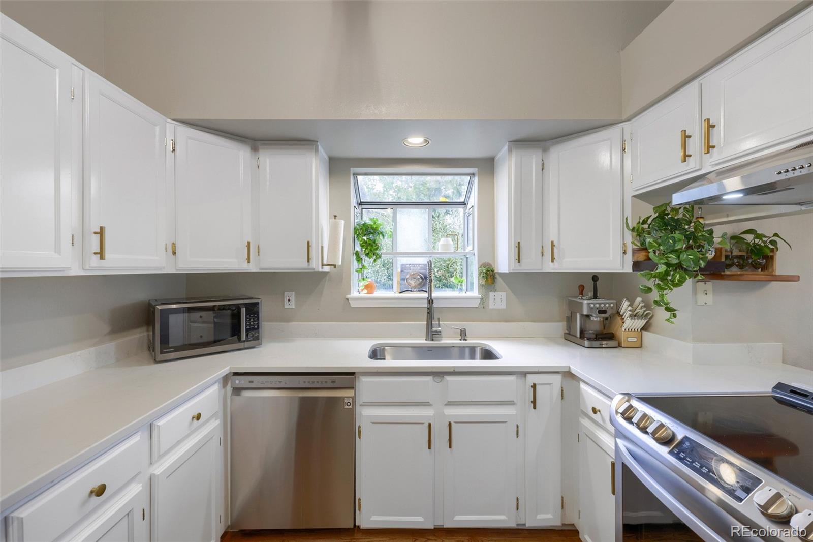 MLS Image #15 for 7075  independence street,arvada, Colorado
