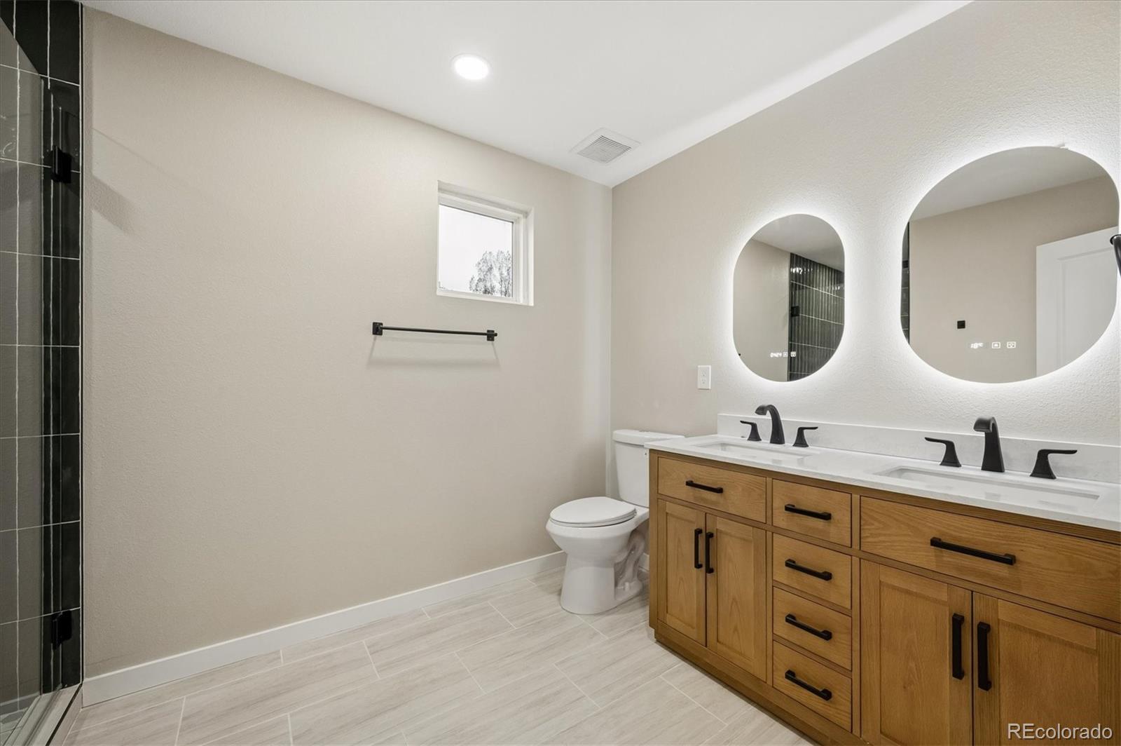 MLS Image #18 for 2793 s knox court,denver, Colorado