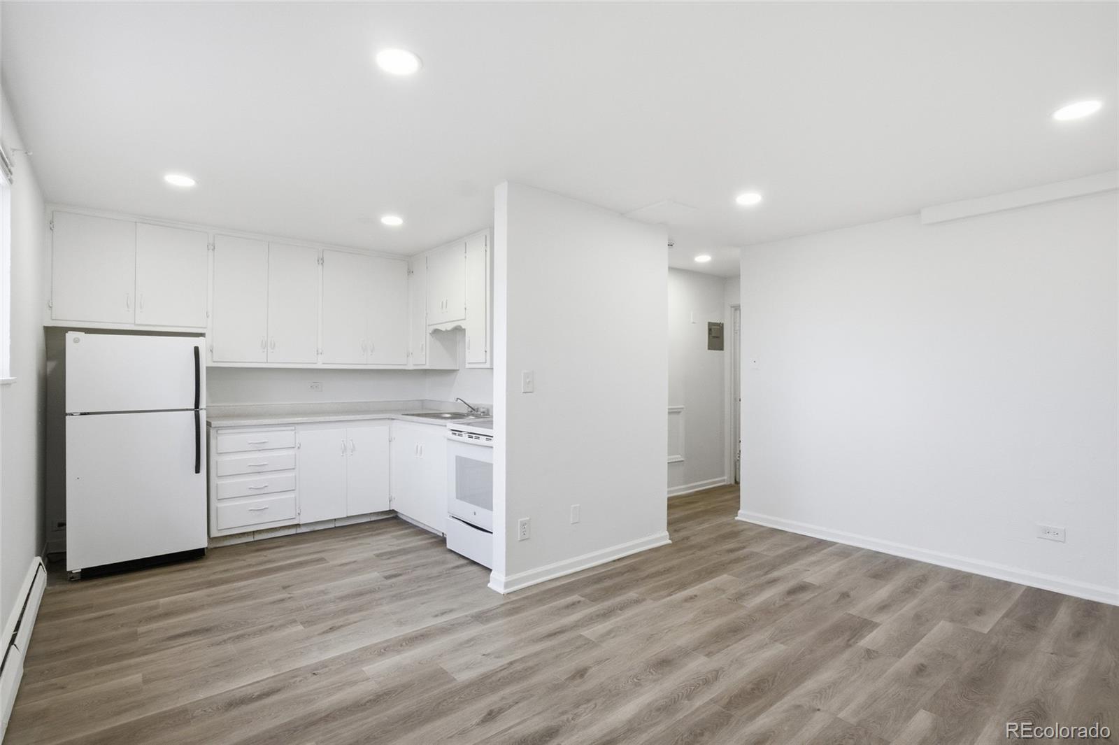 MLS Image #4 for 1592  lansing street,aurora, Colorado