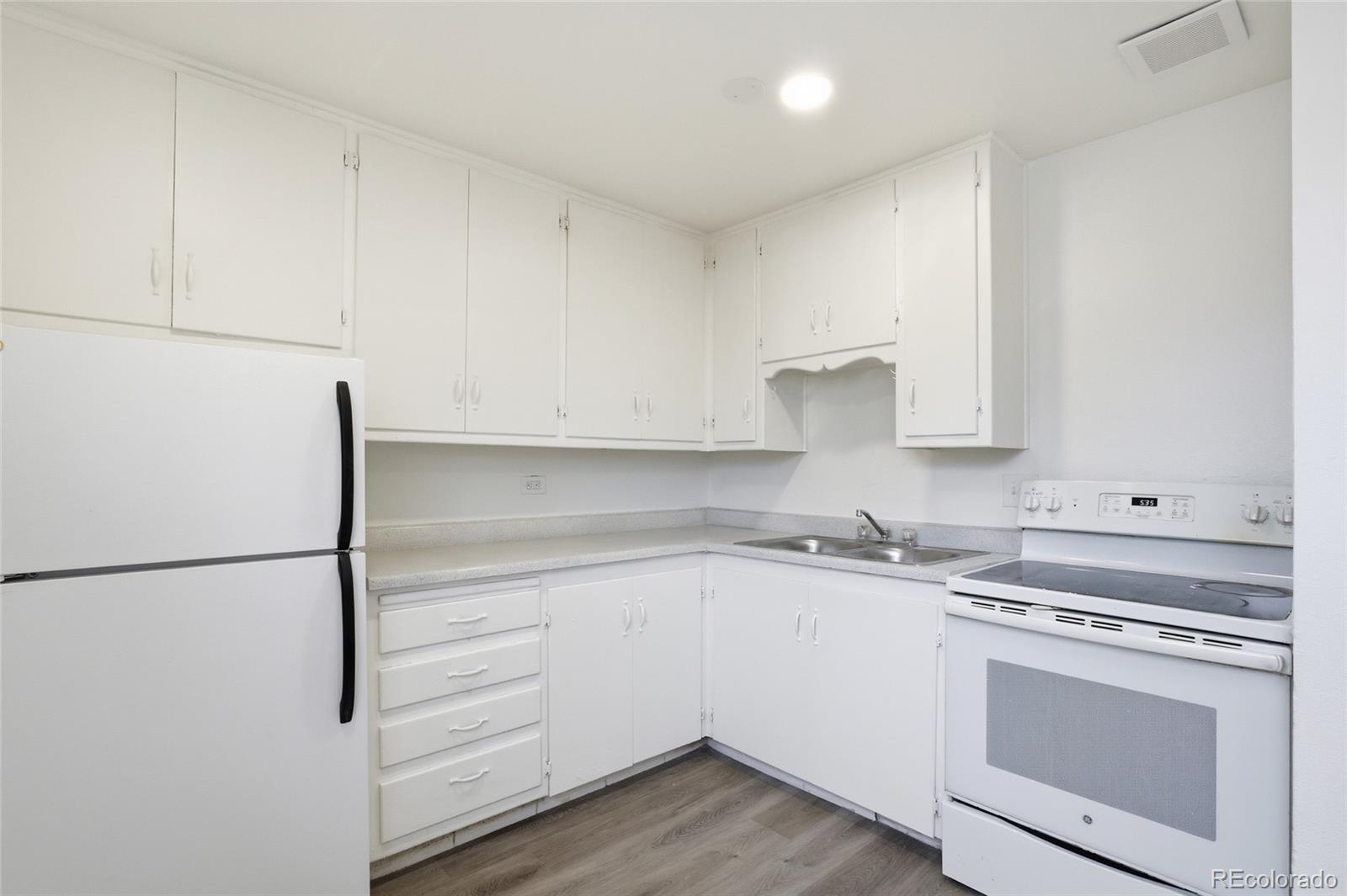 MLS Image #5 for 1592  lansing street,aurora, Colorado