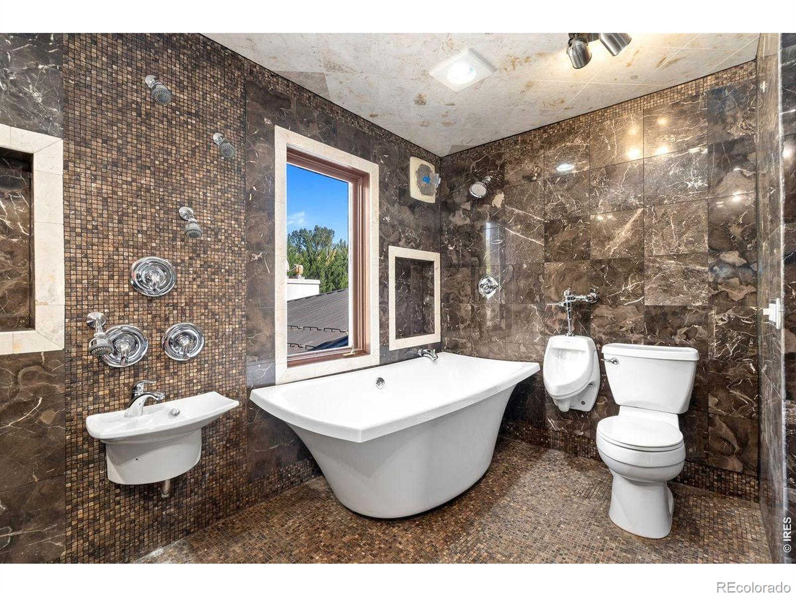 MLS Image #25 for 949  chippewa court,fort collins, Colorado
