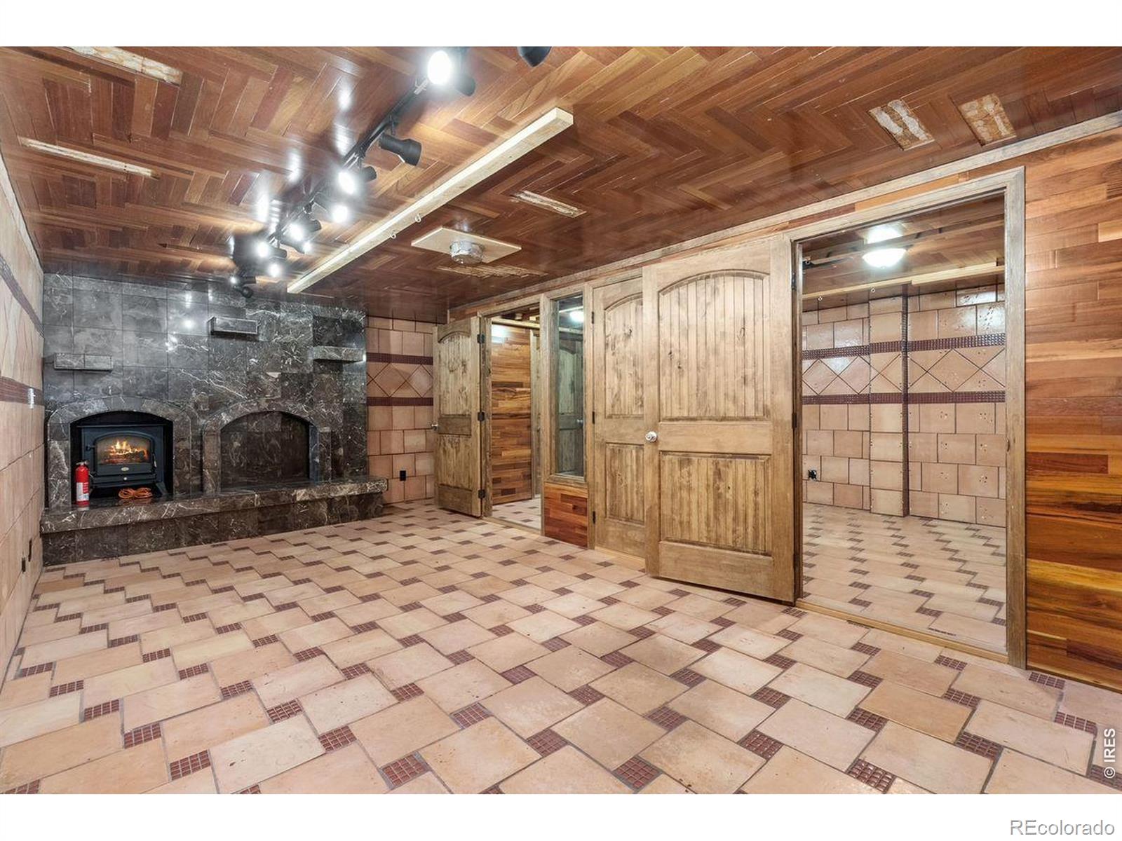 MLS Image #27 for 949  chippewa court,fort collins, Colorado