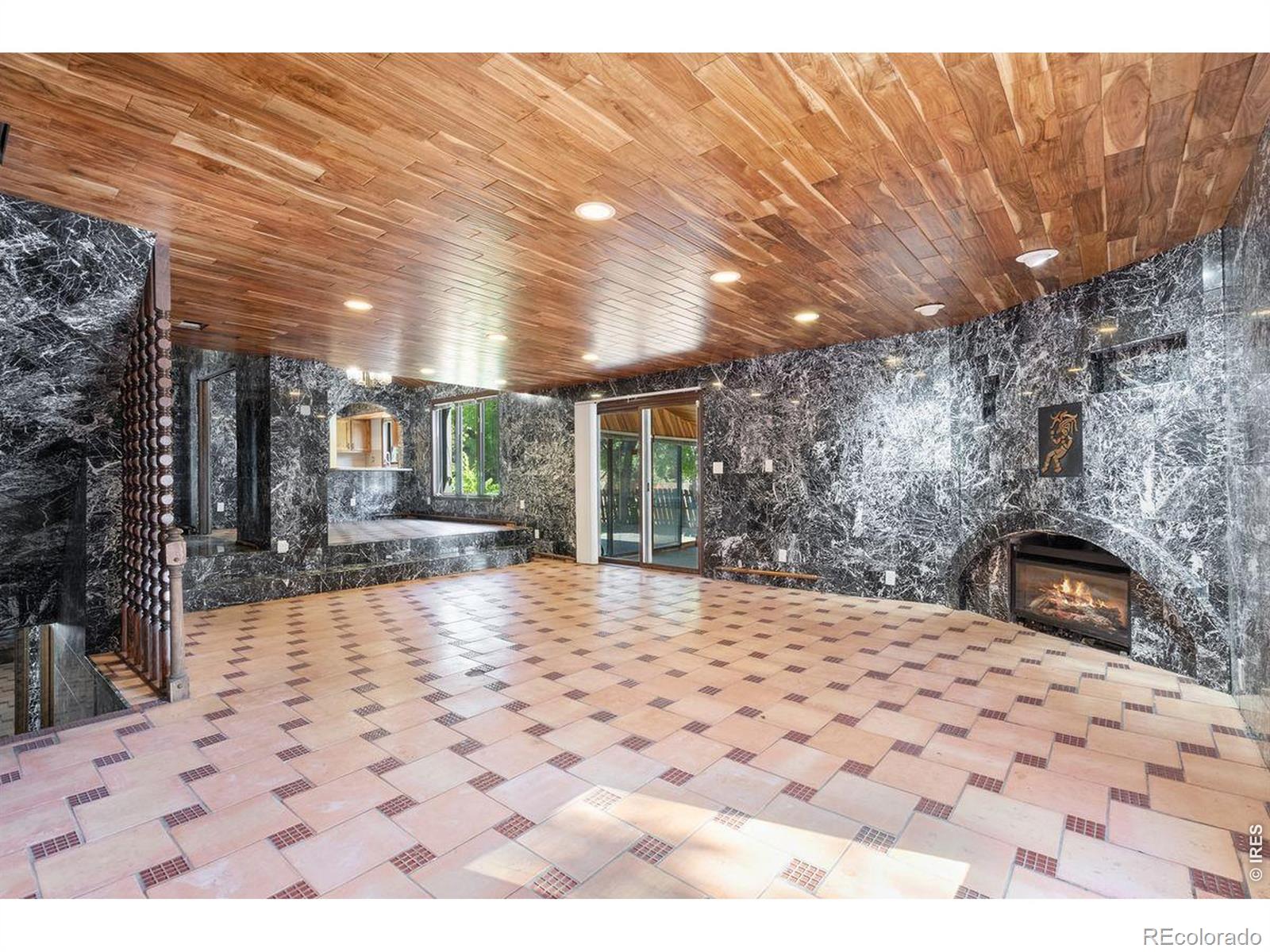 MLS Image #3 for 949  chippewa court,fort collins, Colorado