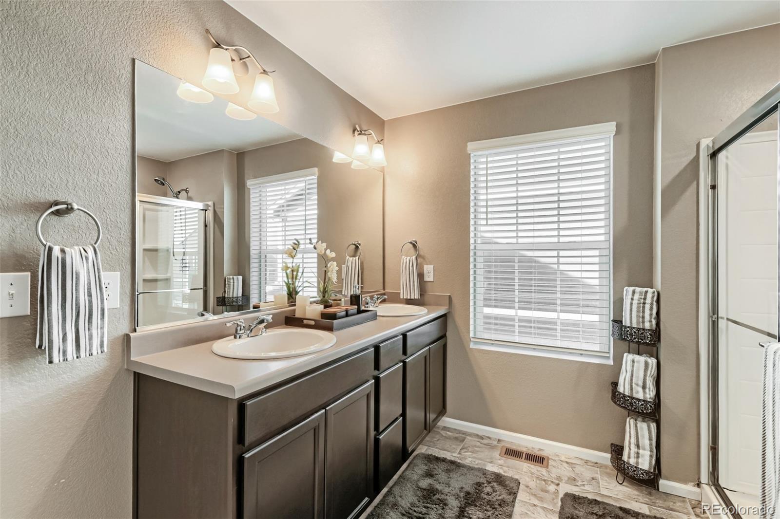 MLS Image #16 for 19969 e 61st drive,aurora, Colorado