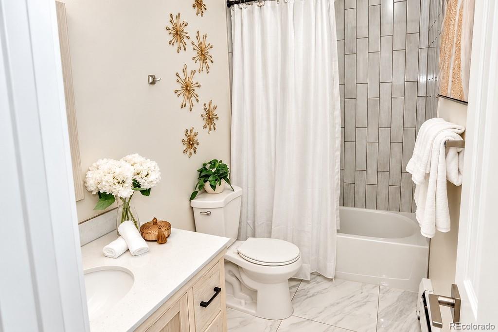 MLS Image #8 for 605 s clinton street 7b,denver, Colorado