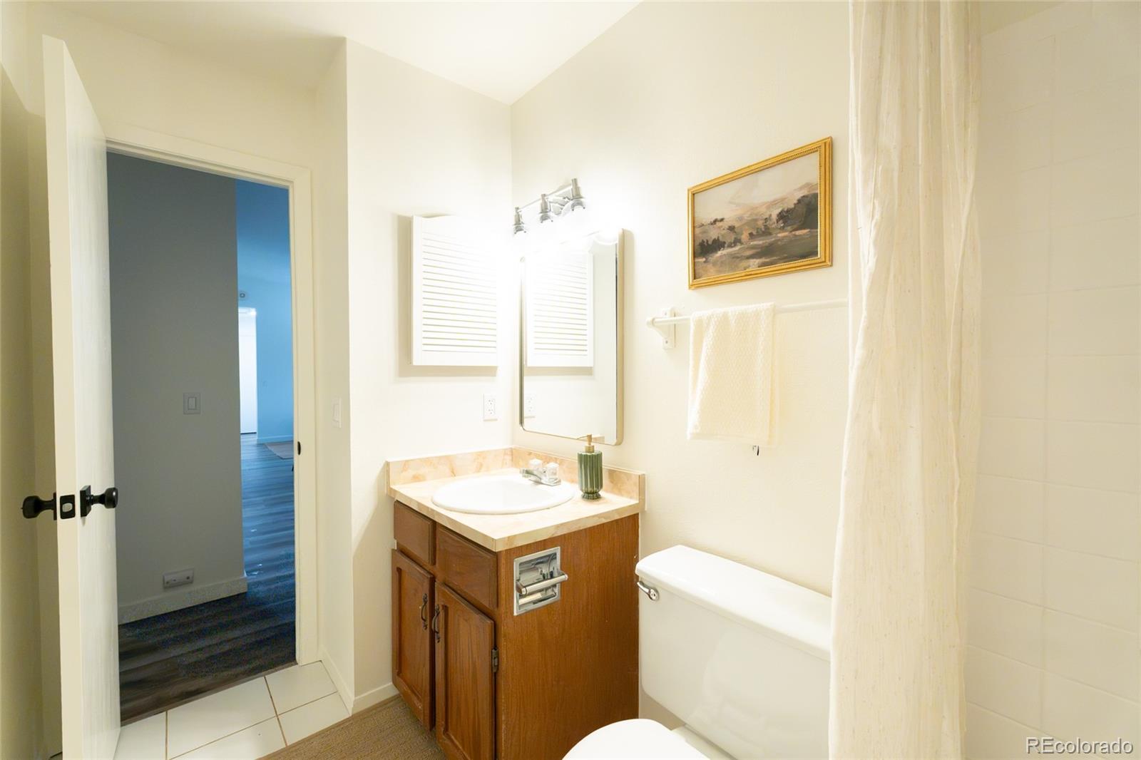 MLS Image #18 for 12094 e louisiana avenue,aurora, Colorado
