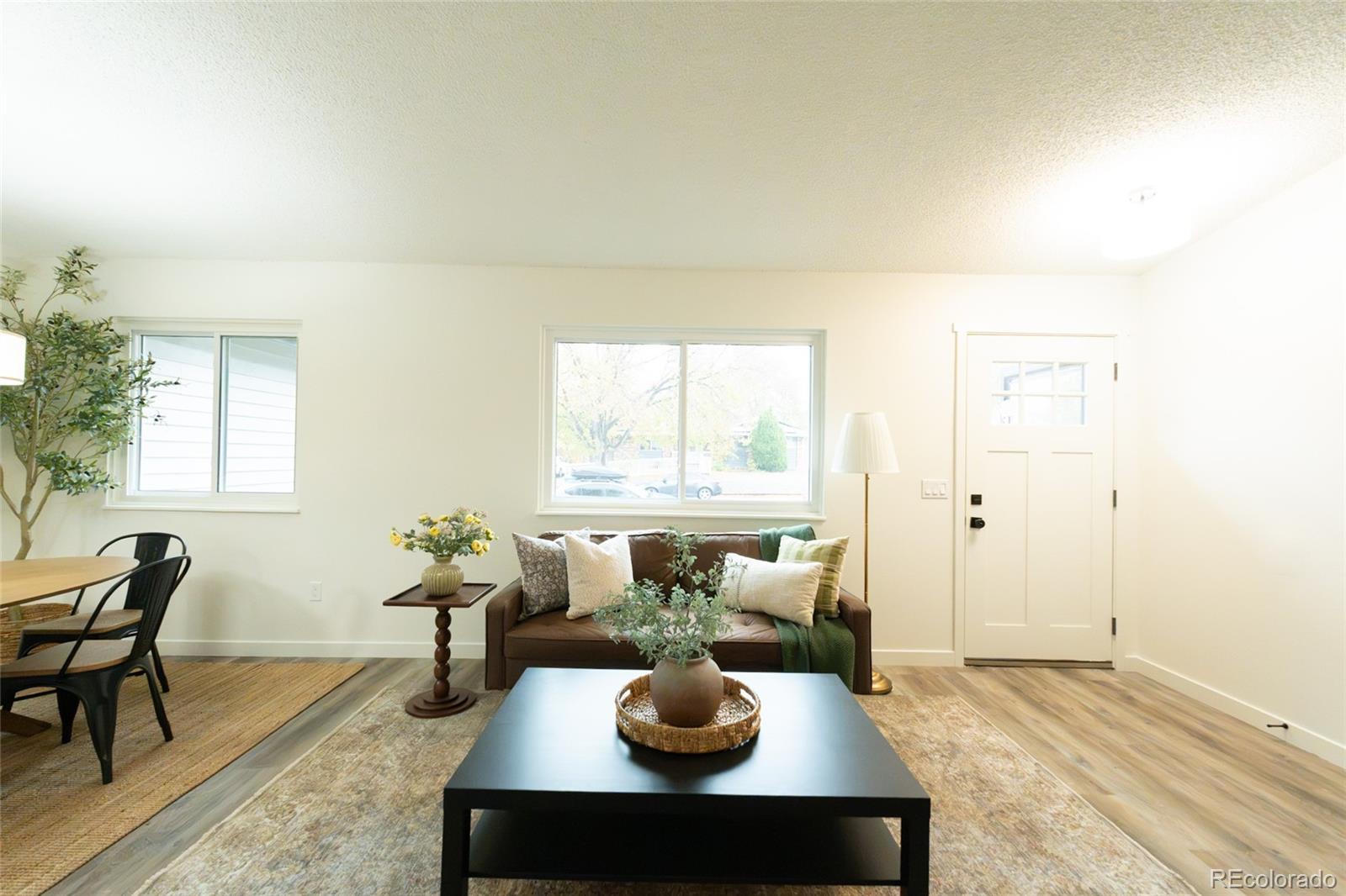 MLS Image #2 for 12094 e louisiana avenue,aurora, Colorado
