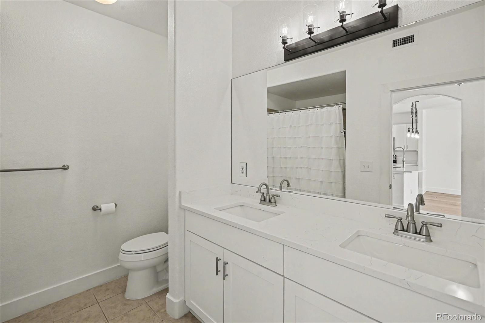 MLS Image #15 for 9079 e panorama circle 221,englewood, Colorado