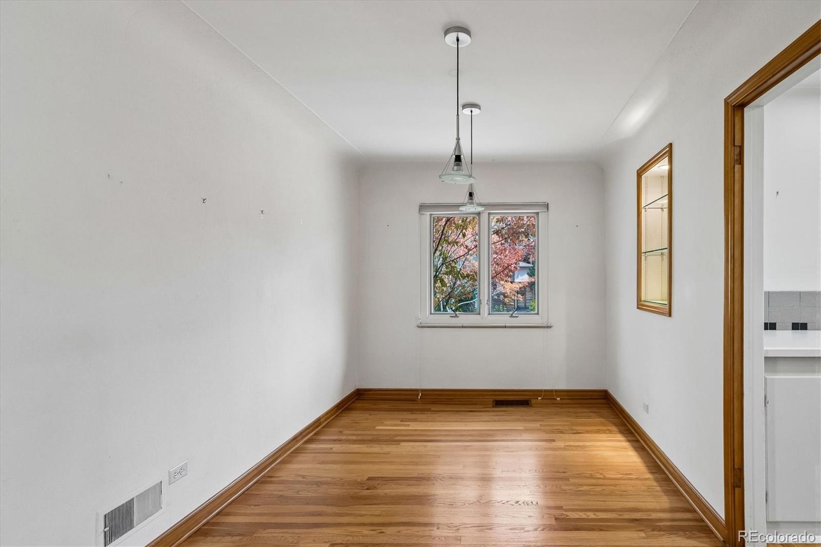 MLS Image #10 for 2040 s adams street,denver, Colorado