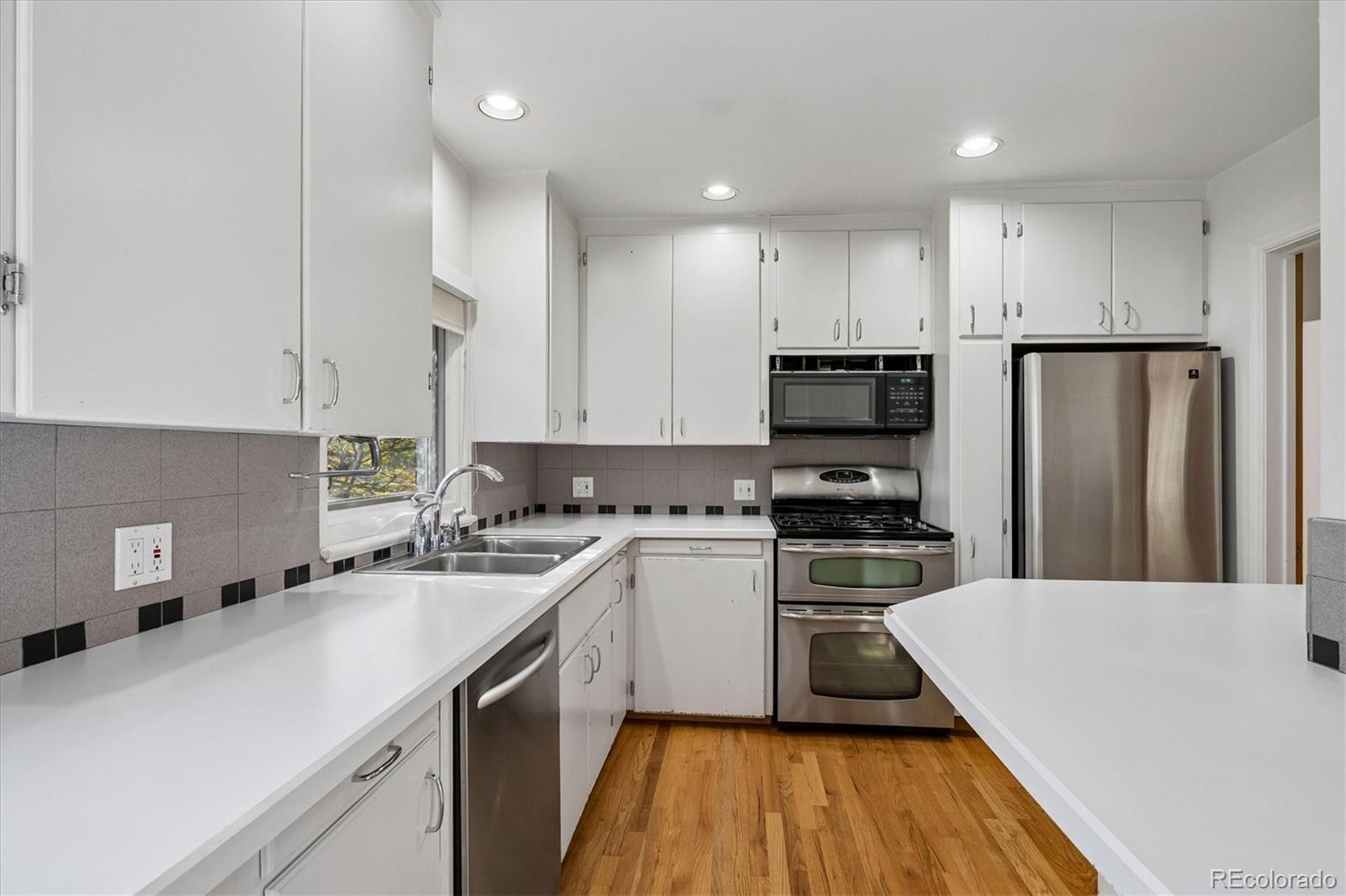 MLS Image #16 for 2040 s adams street,denver, Colorado