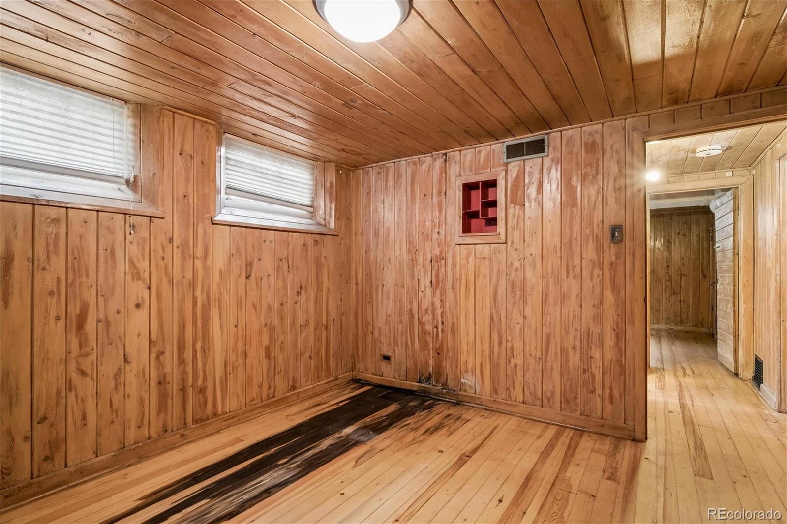 MLS Image #26 for 2040 s adams street,denver, Colorado
