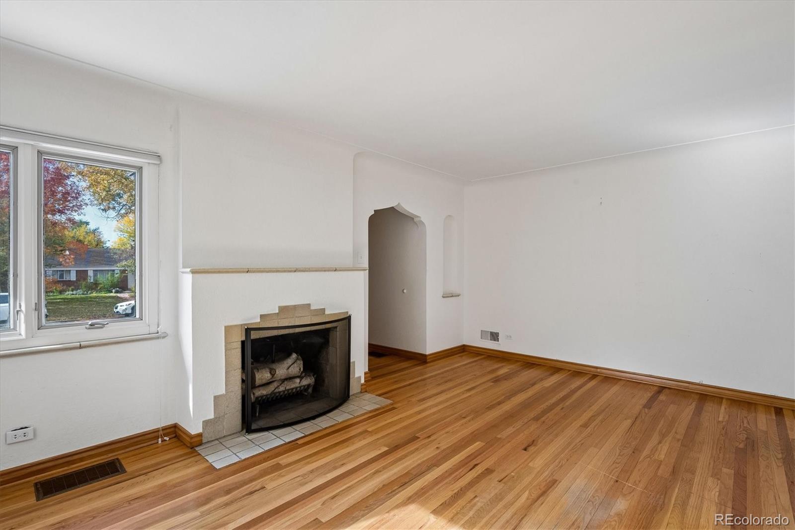 MLS Image #8 for 2040 s adams street,denver, Colorado