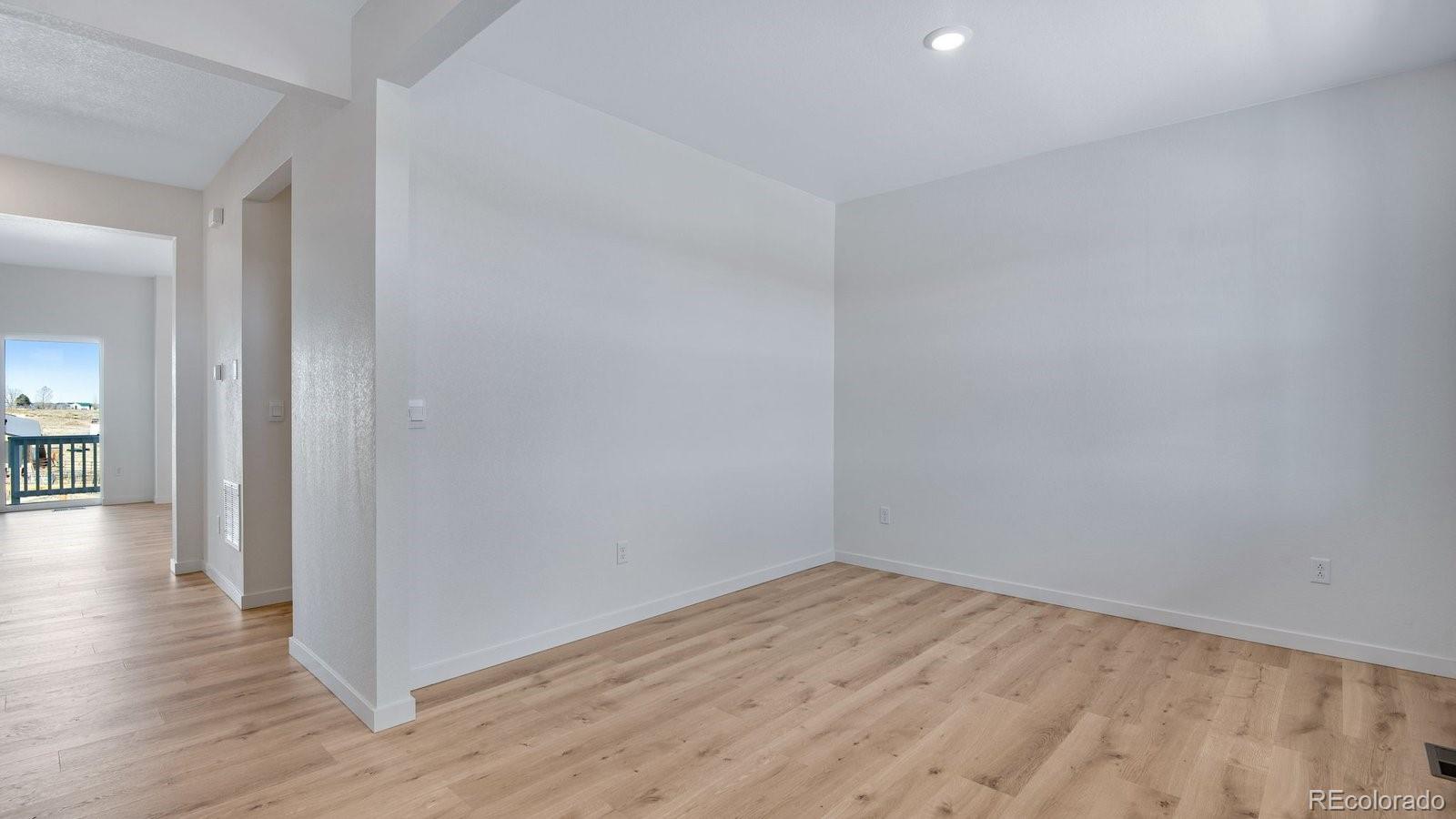 MLS Image #8 for 43043  castle stuart street,elizabeth, Colorado