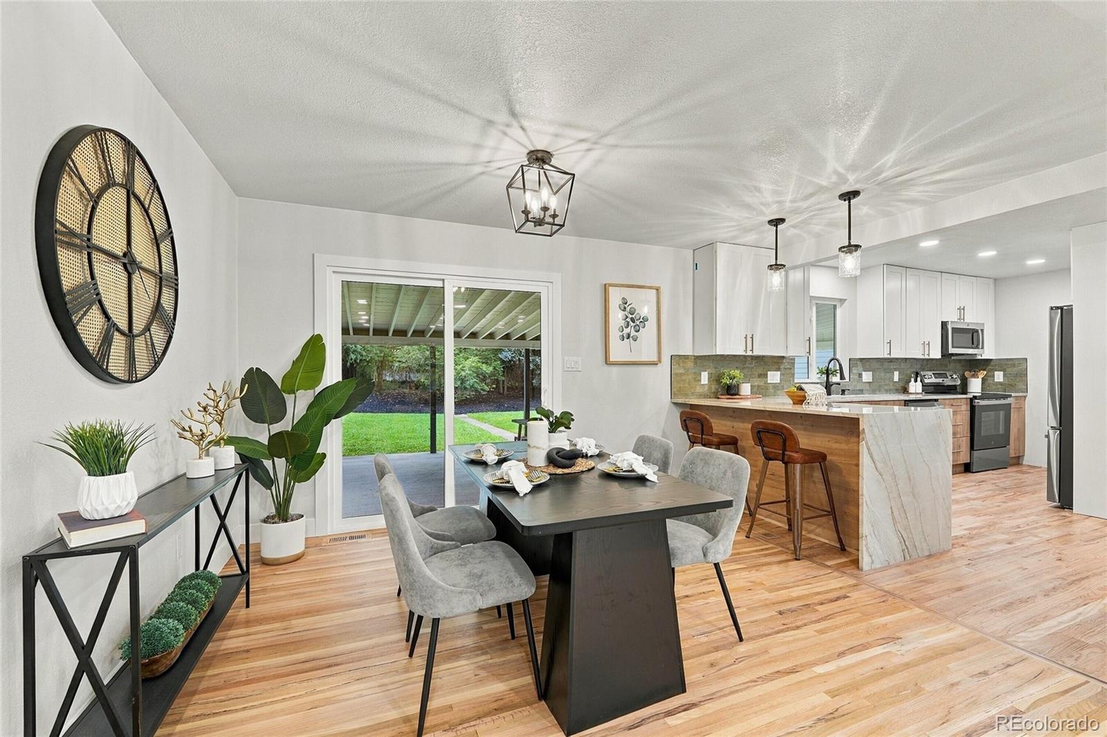 MLS Image #9 for 275 s ivy street,denver, Colorado