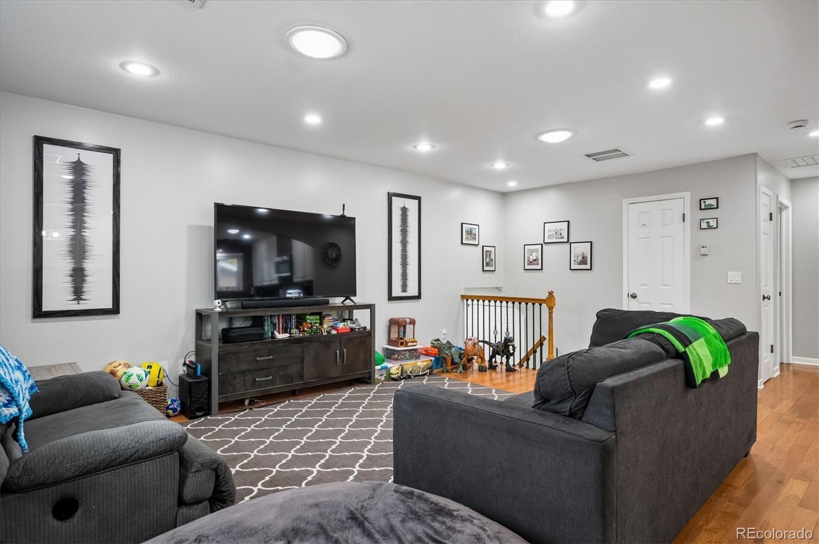 MLS Image #20 for 6241 w arbor avenue,littleton, Colorado