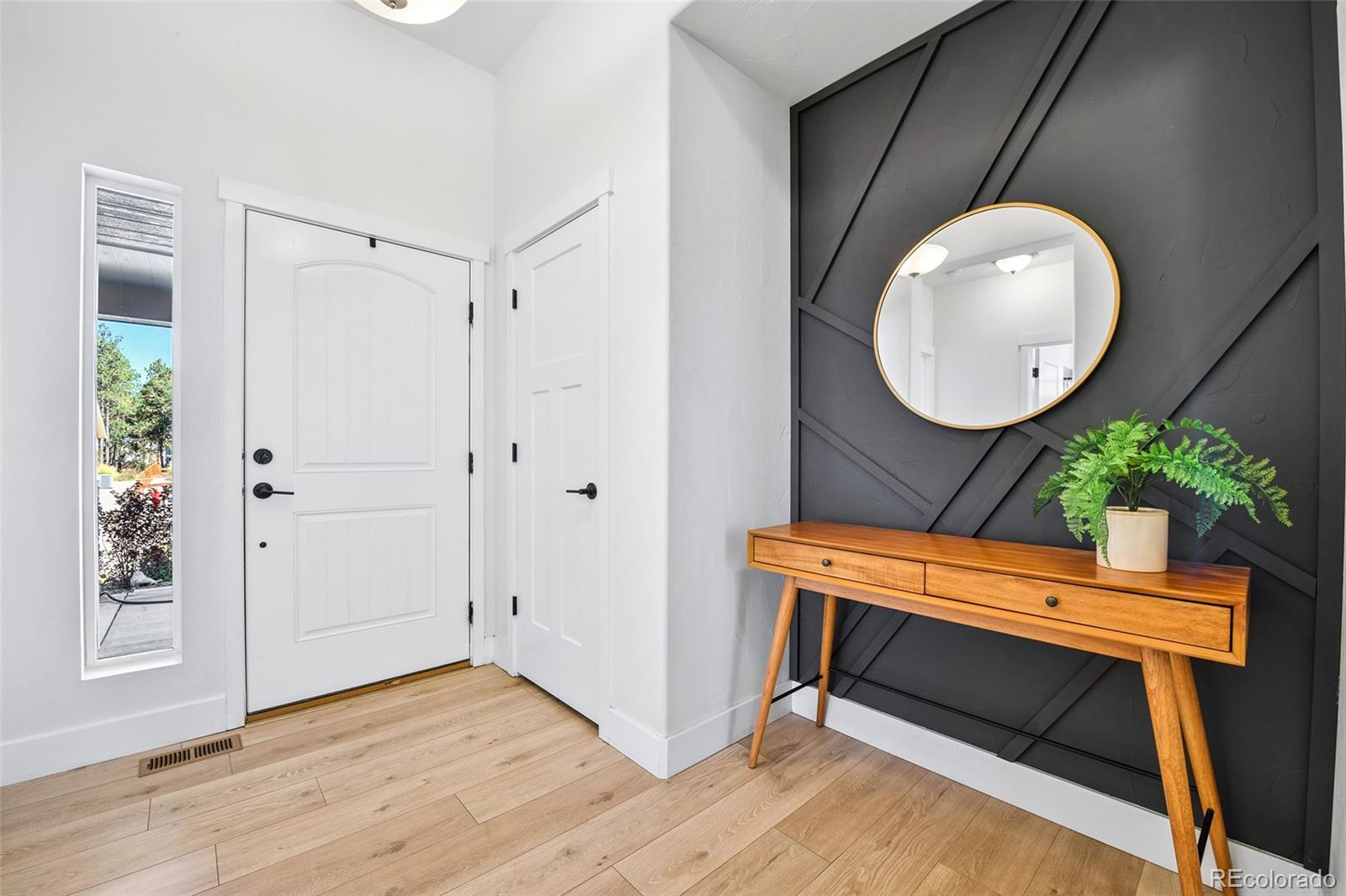 MLS Image #3 for 933  tree bark terrace,monument, Colorado