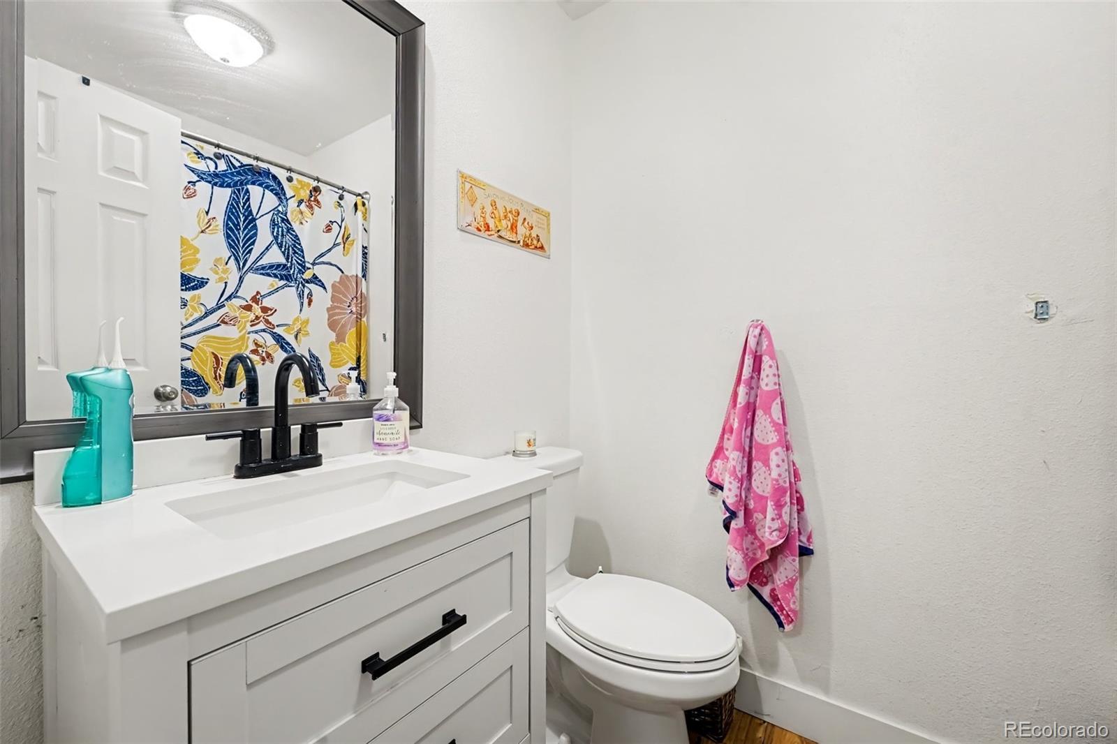 MLS Image #17 for 12569 e bates circle,aurora, Colorado
