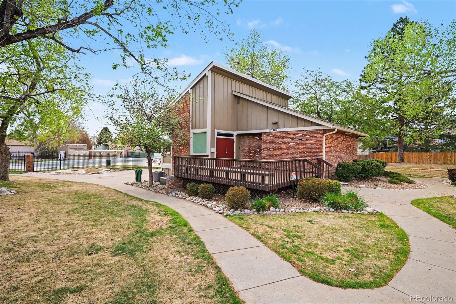 MLS Image #33 for 12569 e bates circle,aurora, Colorado