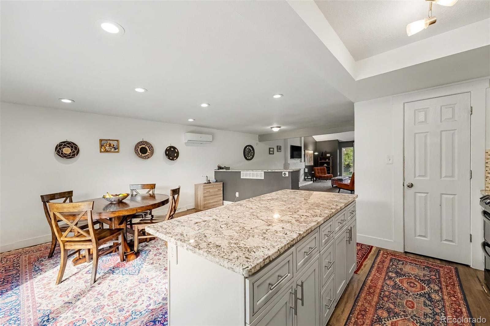 MLS Image #8 for 12569 e bates circle,aurora, Colorado
