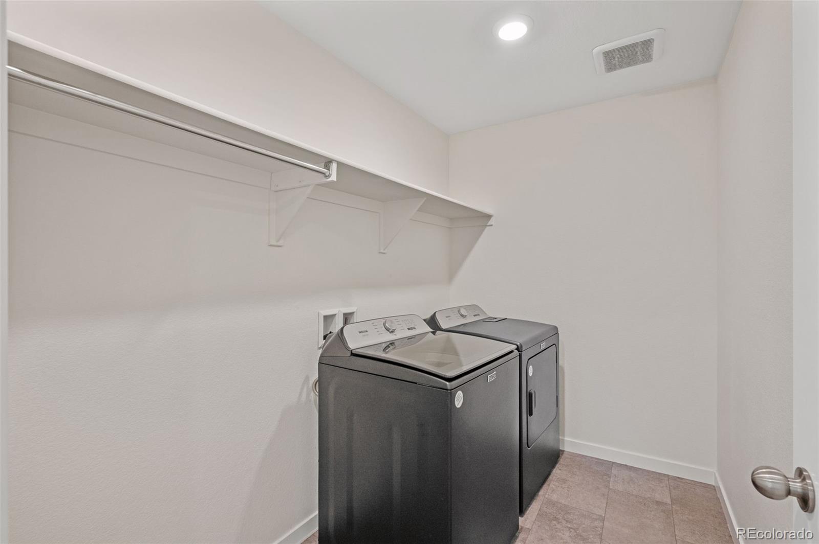 MLS Image #19 for 24414 e ford avenue,aurora, Colorado