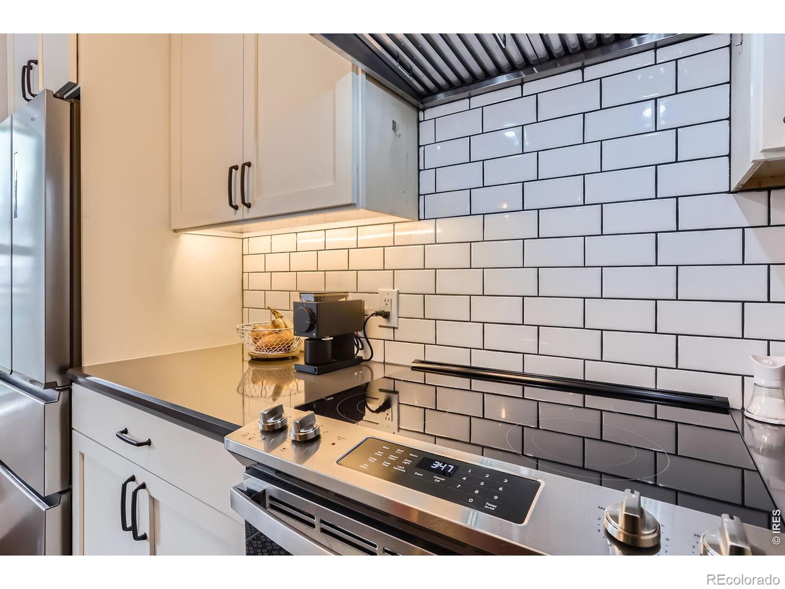 MLS Image #3 for 3025  broadway street,boulder, Colorado