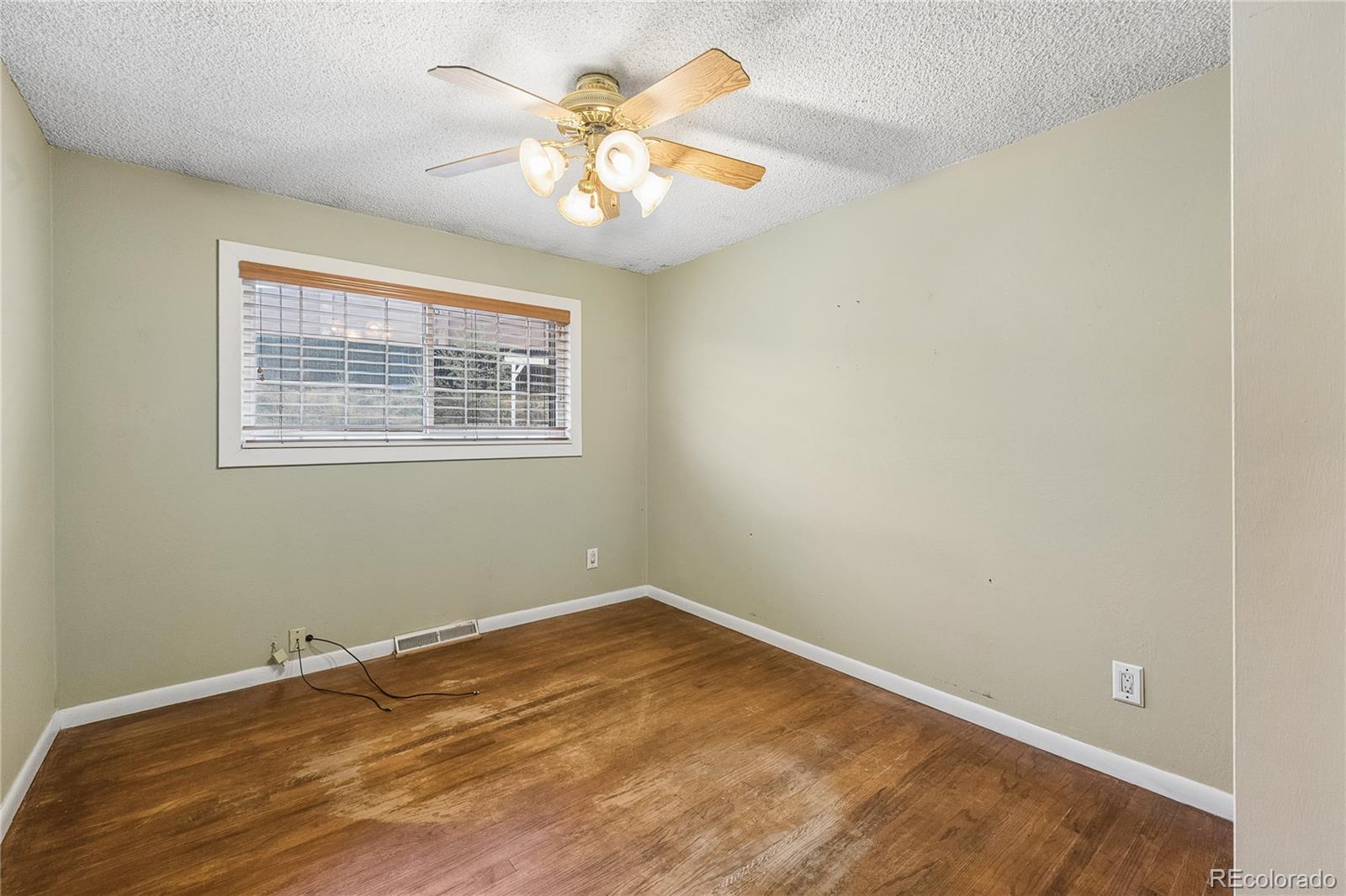 MLS Image #22 for 194  grant way,denver, Colorado