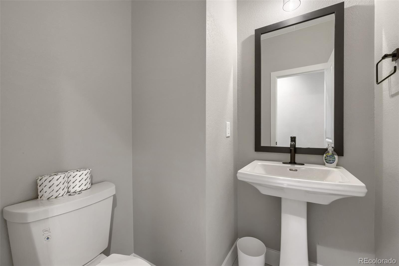 MLS Image #13 for 5542  clay court,denver, Colorado