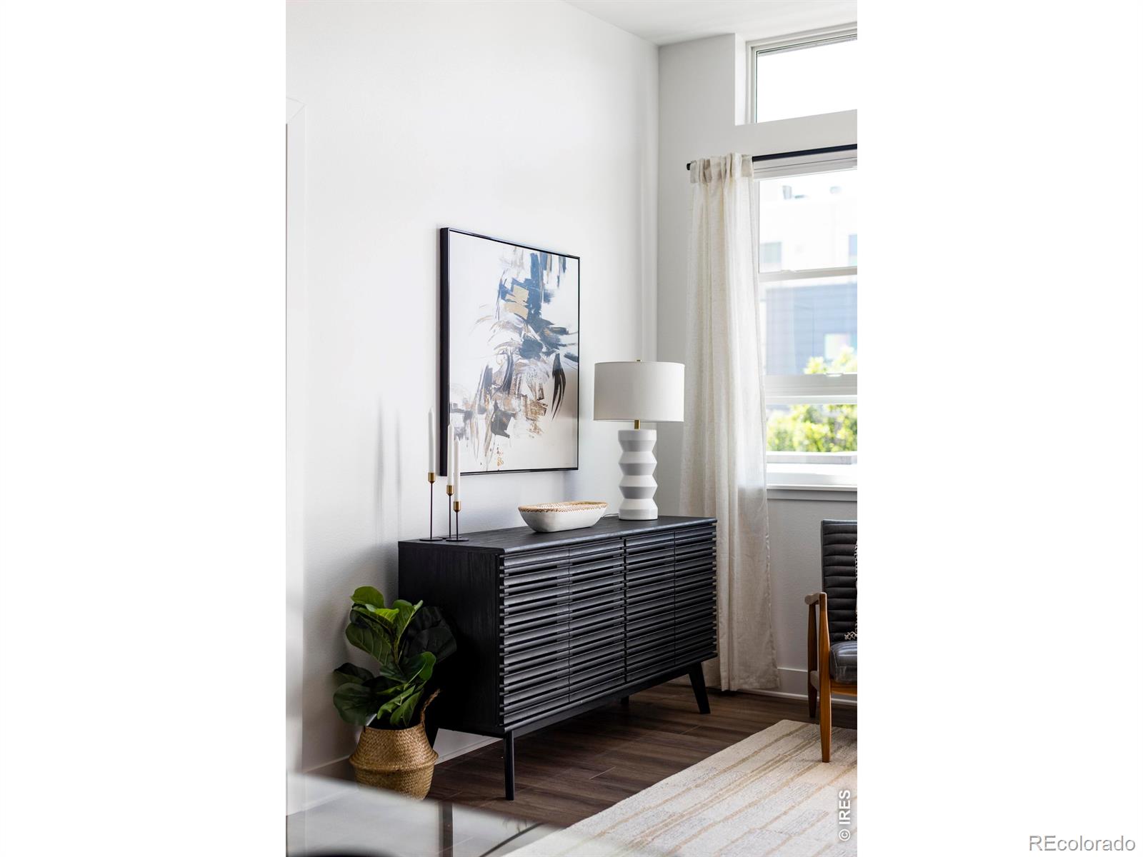 MLS Image #13 for 1707  walnut street,boulder, Colorado