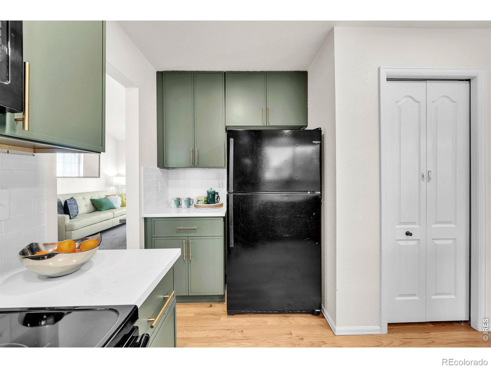 MLS Image #12 for 861 w chestnut circle,louisville, Colorado
