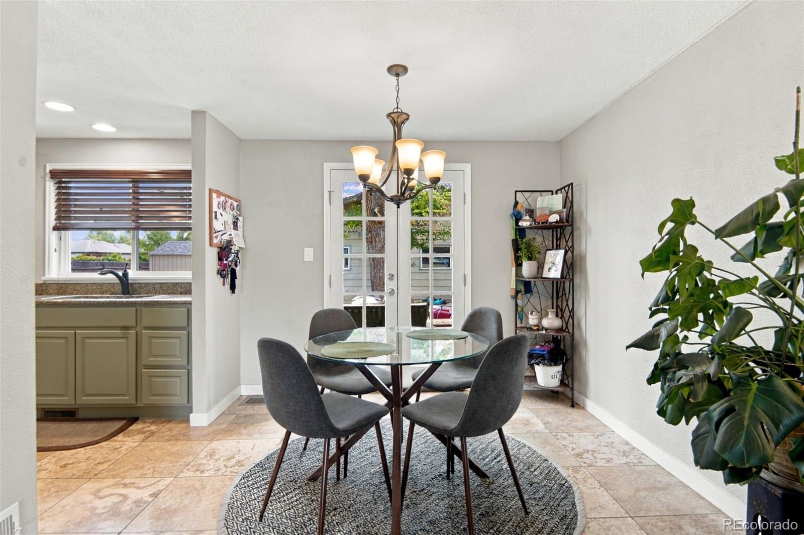 MLS Image #5 for 792  geneva street,aurora, Colorado