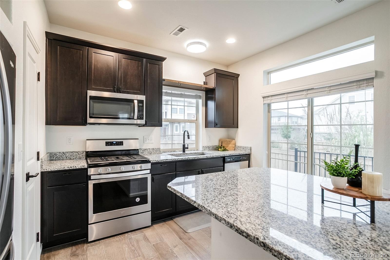 MLS Image #10 for 18063 e 104th place,commerce city, Colorado