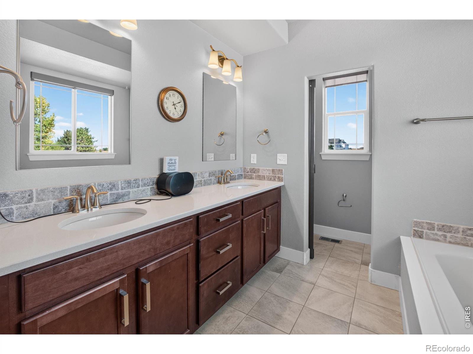 MLS Image #13 for 16497  badminton road,platteville, Colorado