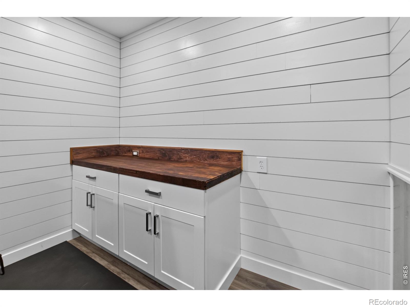 MLS Image #18 for 16497  badminton road,platteville, Colorado