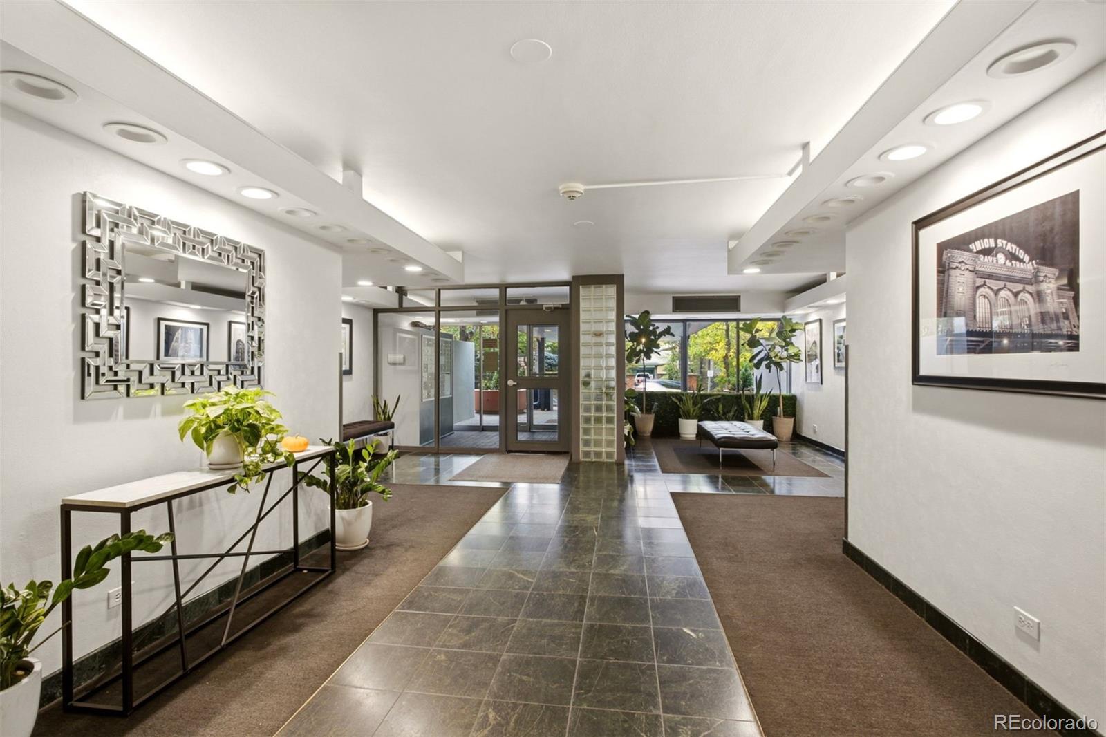 MLS Image #2 for 669 n washington street 303,denver, Colorado