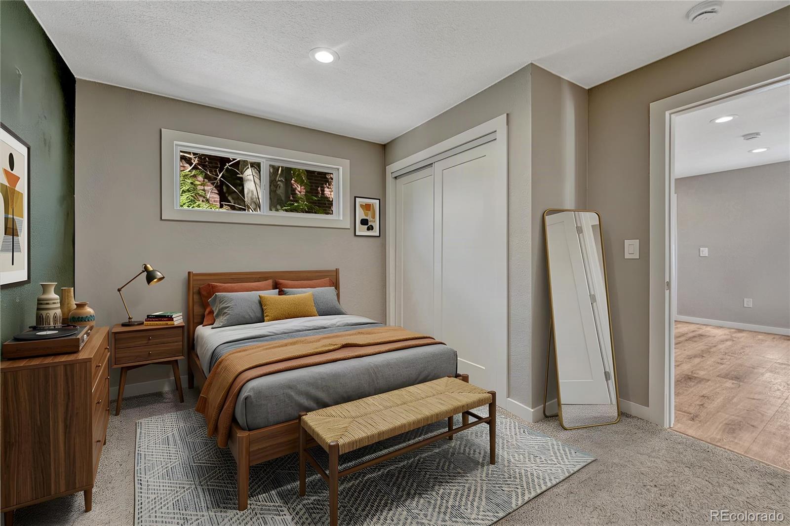 MLS Image #11 for 5081  lincoln street,denver, Colorado