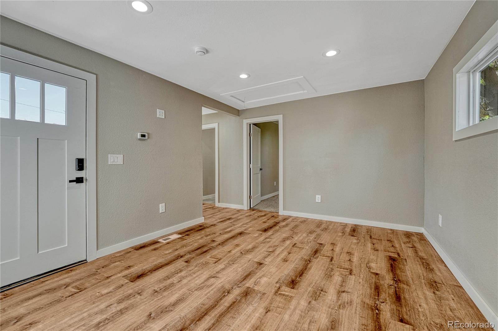 MLS Image #6 for 5081  lincoln street,denver, Colorado