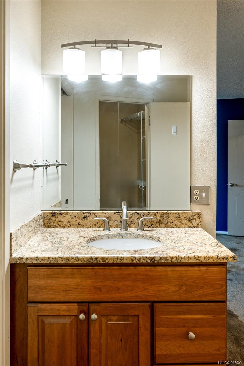 MLS Image #13 for 689 s zinnia court,lakewood, Colorado